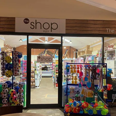 Blue Moon At The Bay Filey, Sleeps 4-5, 2 Dogs Welcome Tatil Evi