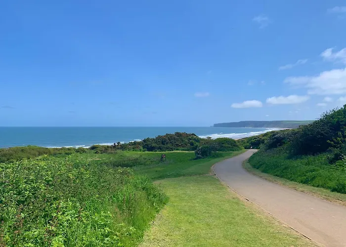 Holiday home Blue Moon, The Bay, 2 Bedrooms With Ensuites, Parking For 2 Cars, 2 Dogs Welcome *