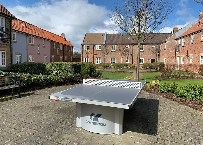 Blue Moon, The Bay, 2 Bedrooms With Ensuites, Parking For 2 Cars, 2 Dogs Welcome Holiday home